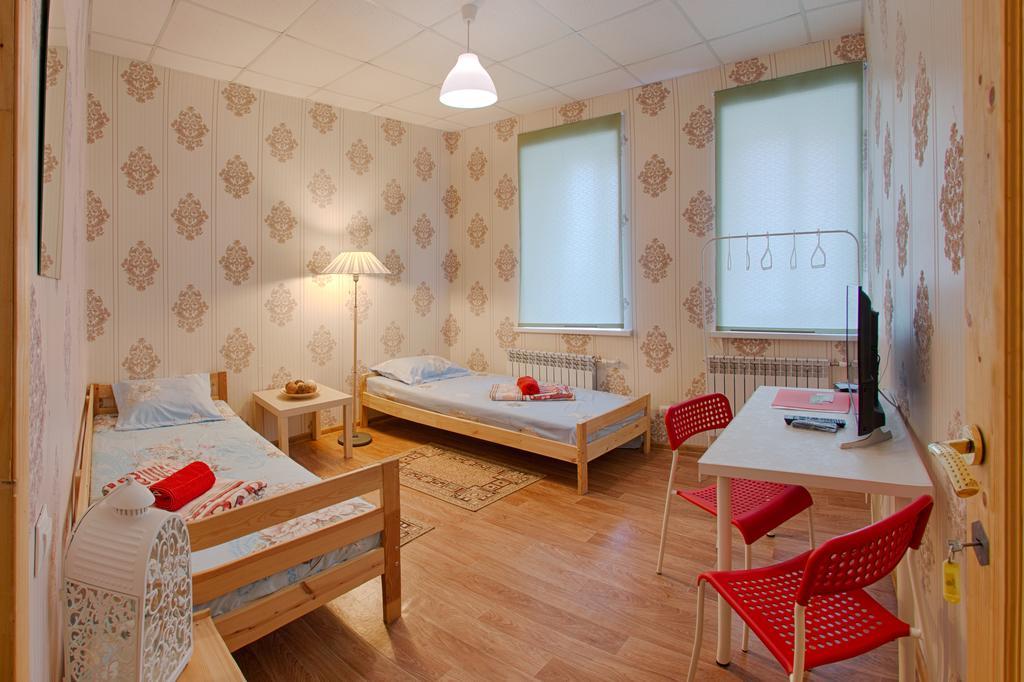 Arbuz Hostel Tver Eksteriør billede